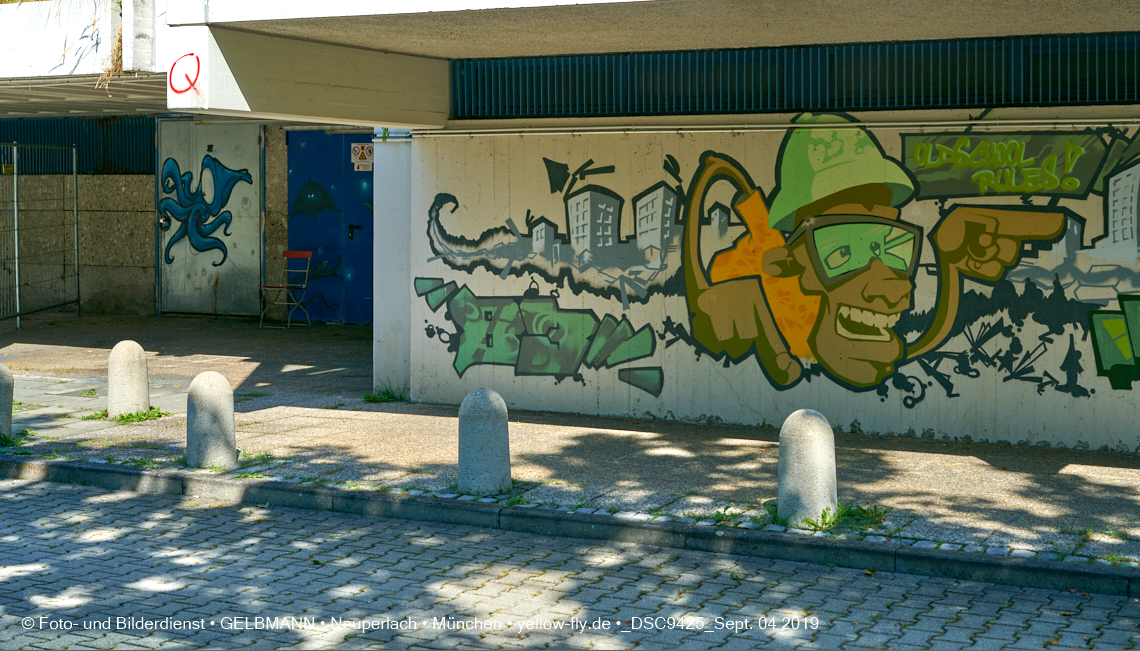 04.09.2019 - Einkaufs- und Wohnzentrum Quiddestraße in Neuperlach